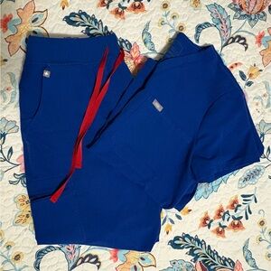 Women’s FIGS Scrub Set